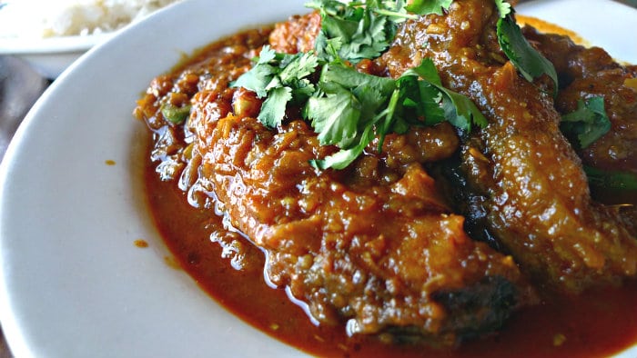 Burmese curry can be prepared with fish, shrimp, beef or pork.